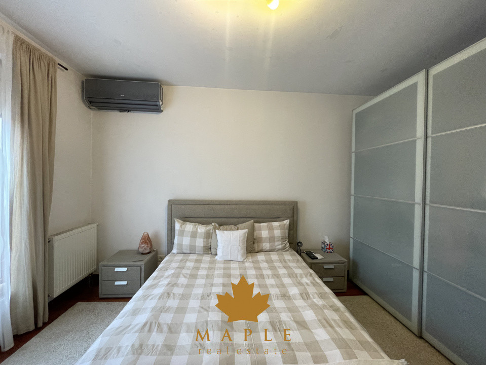 DE VANZARE: Vila cu 5 camere, terasa inchisa, garaj, ansamblu inchis - Pipera