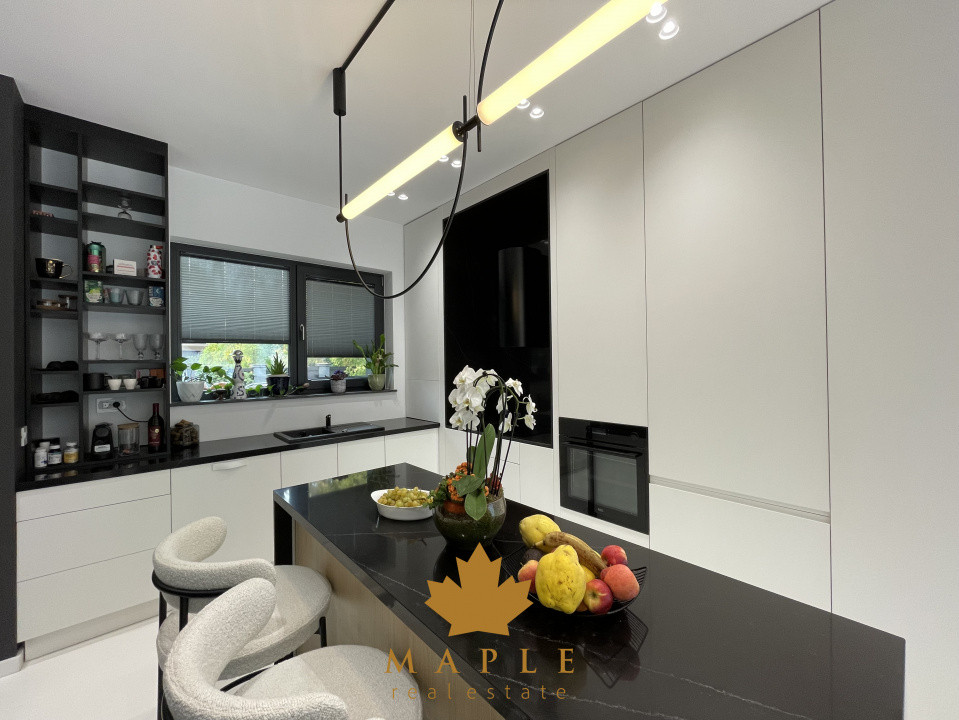 DE VANZARE: Vila cu 5 camere, individuala, design scandivat