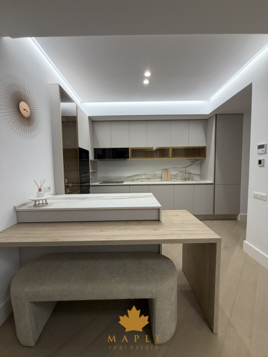 DE INCHIRIAT - Apartament de 3 camere / Cortina 126 / Cambridge School 