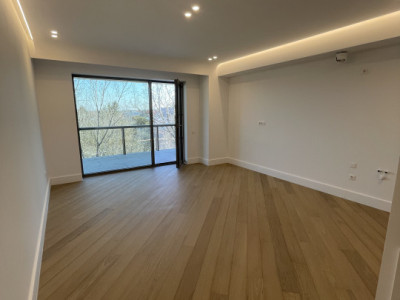 Apartament de 2 camere / Cortina 126 / Erou Iancu Nicolae / Cambridge School 