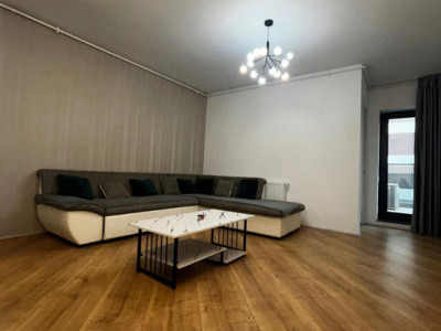 De inchiriat 3 camere - Complex 4 City / centrala proprie / parcare supraterana