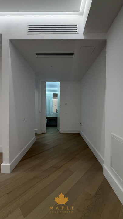 DE INCHIRIAT - Apartament de 3 camere / Cortina 126 / Parcare