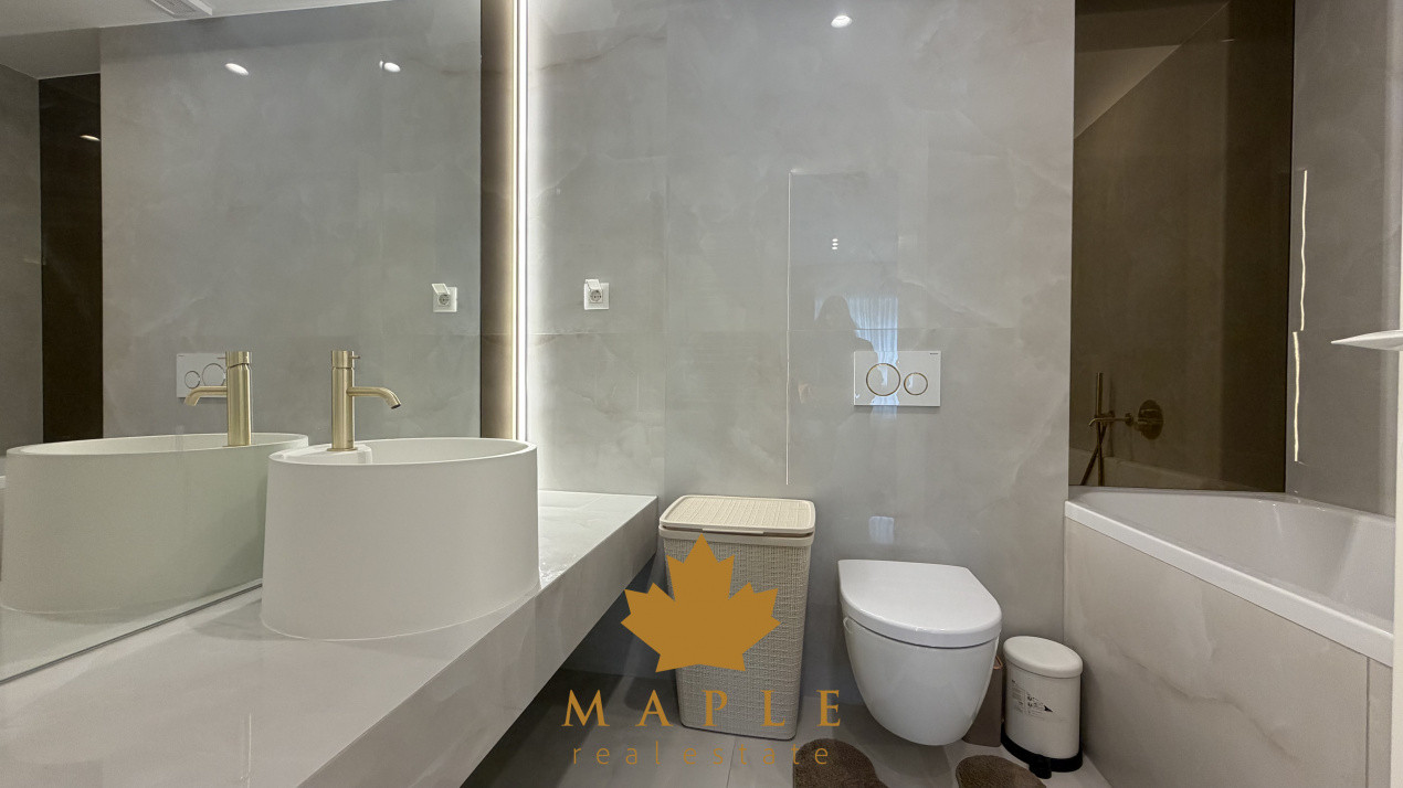 DE VANZARE: Apartament 3 camere / Cortina North / parcare / open view
