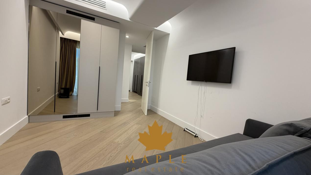 DE INCHIRIAT: Apartament 3 camere / Cortina 126 / 2 parcari / Cambridge School 