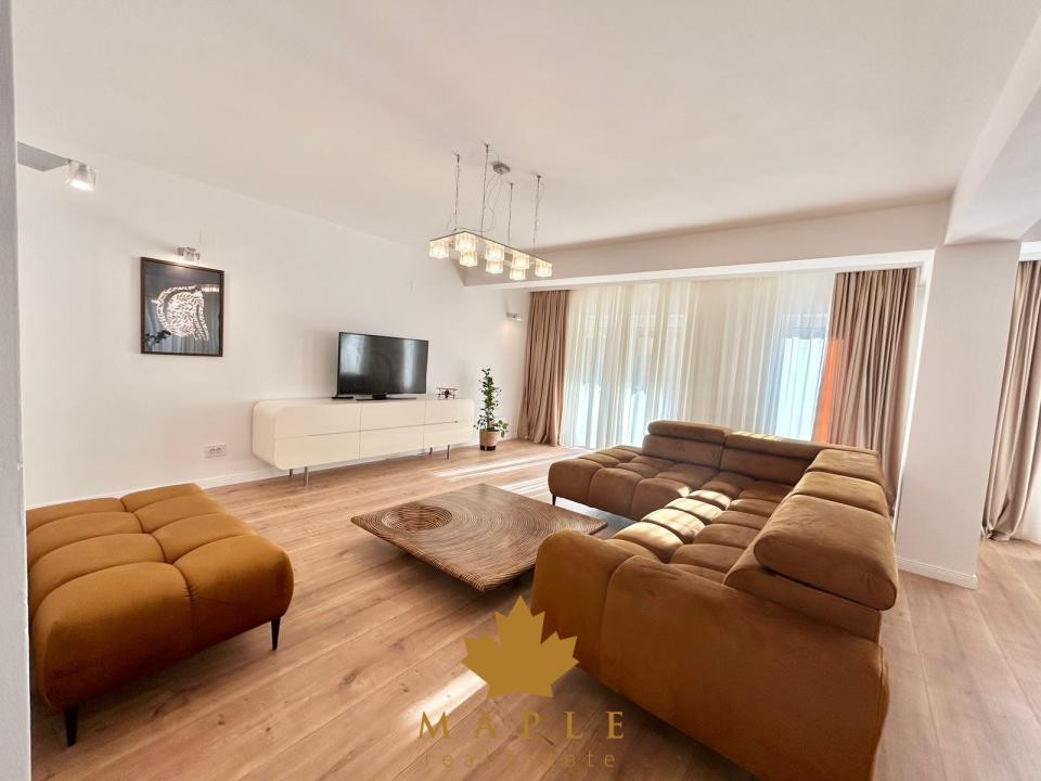 De inchiriat: Vila modernă 4 camere Iancu Nicole Jollie Ville renovata