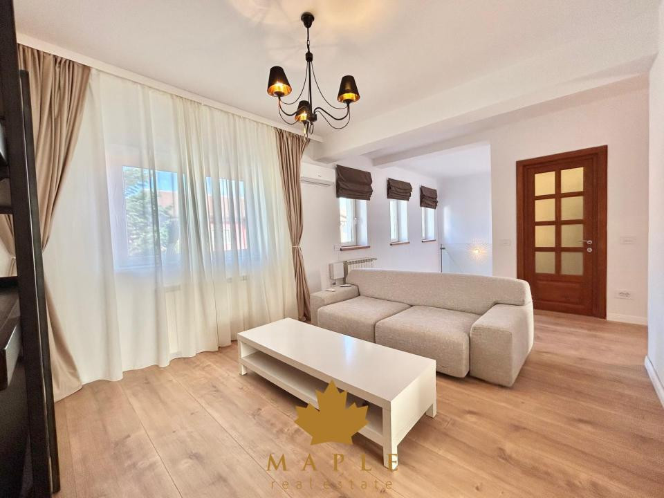 De inchiriat: Vila modernă 4 camere Iancu Nicole Jollie Ville renovata