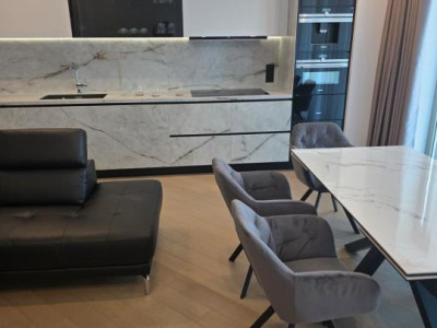 DE INCHIRIAT - Penthouse de 3 camere / Cortina 126 / Cambridge School 