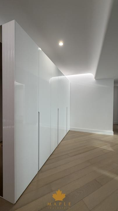 DE INCHIRIAT - Apartament de 3 camere / Cortina 126 / Cambridge School 
