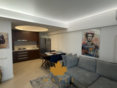 De inchiriat: Apartament 3 camere / Cortina North / NOU