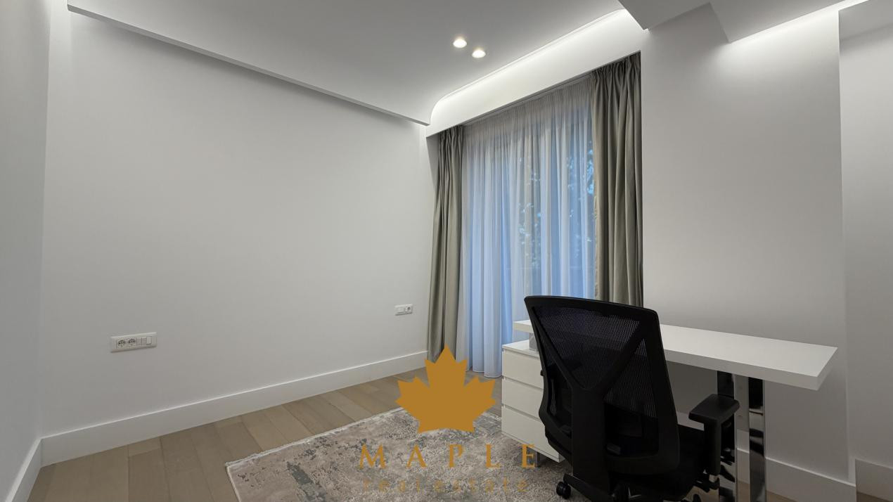 DE INCHIRIAT - Apartament de 3 camere / Cortina 126 / Cambridge School 