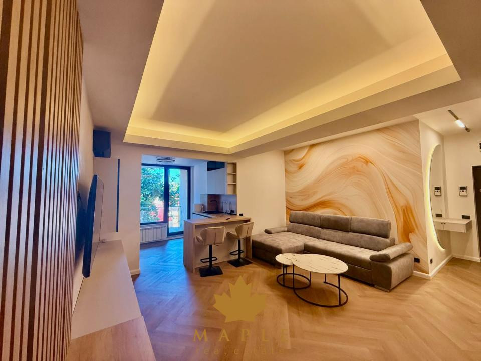 De inchiriat: Studio | North Area Lake View Herastrau | Boutique NOU