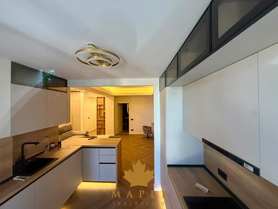 De inchiriat: Studio | North Area Lake View Herastrau | Boutique NOU