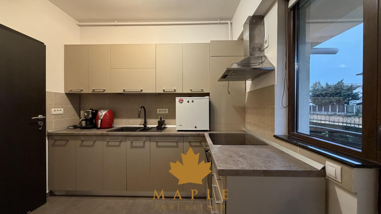 DE INCHIRIAT - Apartament 3 camere, gradina privata, parcare subterana
