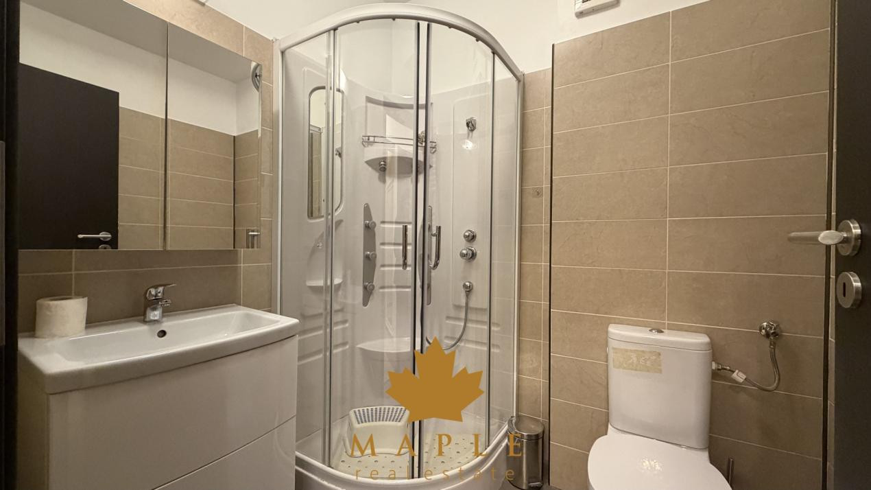DE INCHIRIAT - Apartament 3 camere, gradina privata, parcare subterana