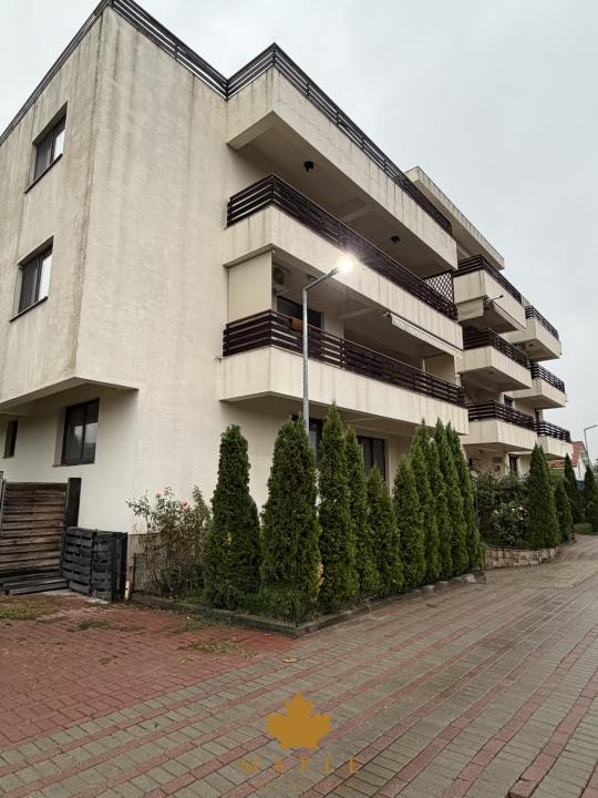 DE INCHIRIAT - Apartament 3 camere, gradina privata, parcare subterana