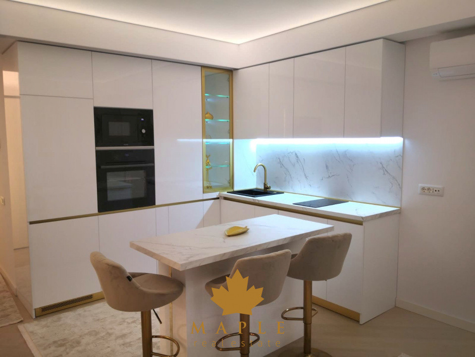 De inchiriat: 2 camere | Cortina North Pipera | Parcare | NOU | View superb