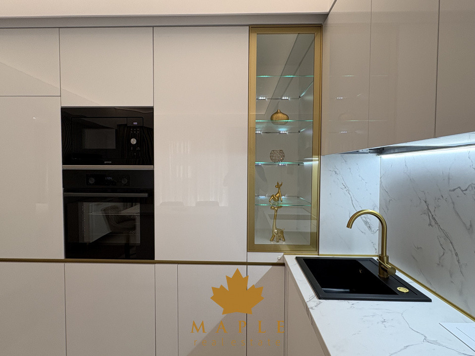 De inchiriat: 2 camere | Cortina North Pipera | Parcare | NOU | View superb